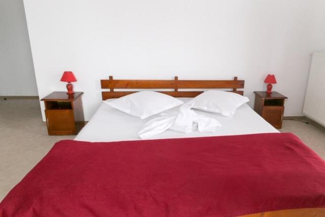 Cabana Izvoarele Doftanei Traisteni Ngoại thất bức ảnh